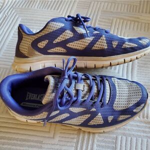 Everlast Athletic Shoes 9.5
